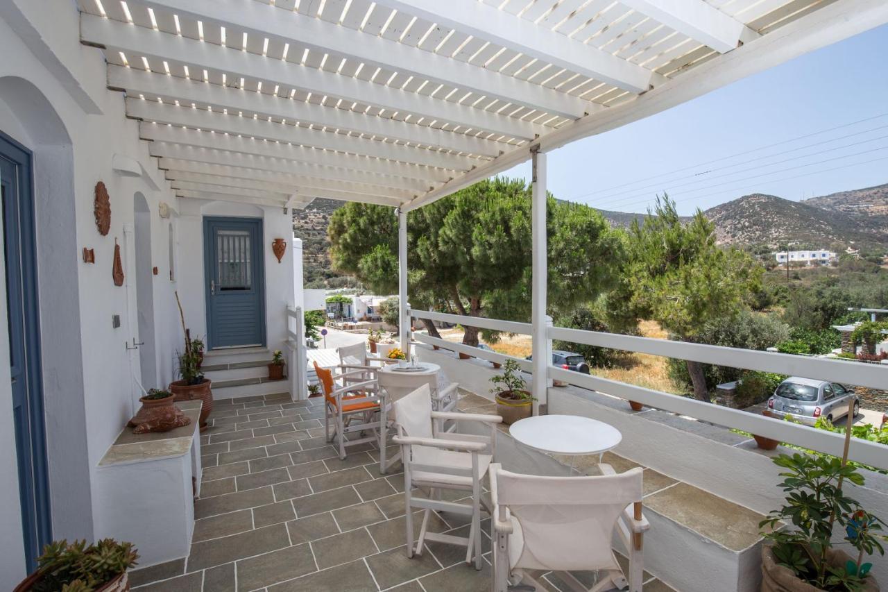Pension Ageliki Sifnos Platis Gialos  Eksteriør bilde